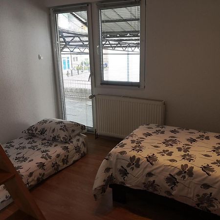 דירות Sanski Most Apartman Sana Lux מראה חיצוני תמונה