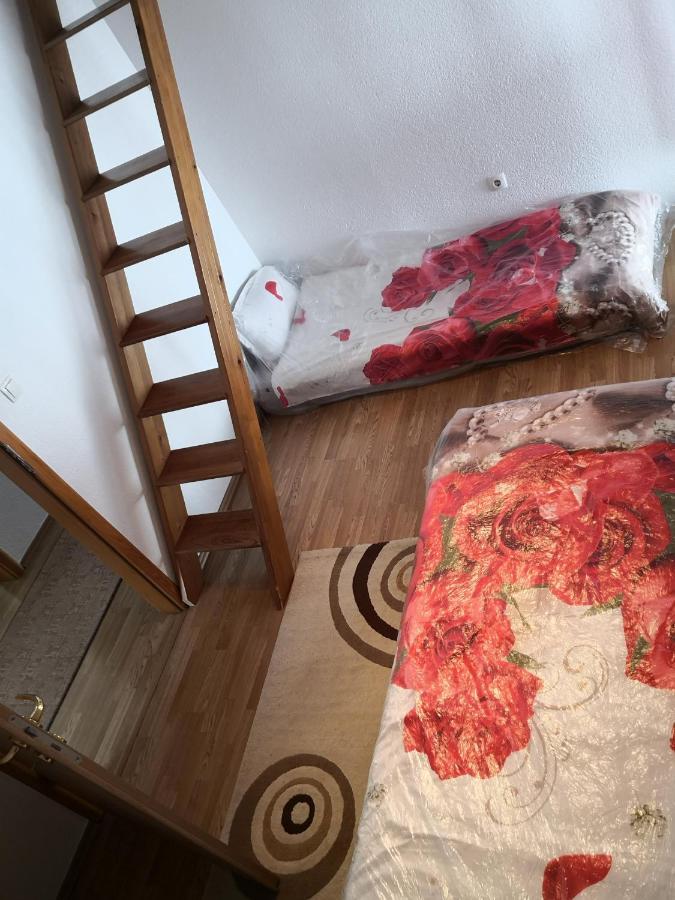 דירות Sanski Most Apartman Sana Lux מראה חיצוני תמונה
